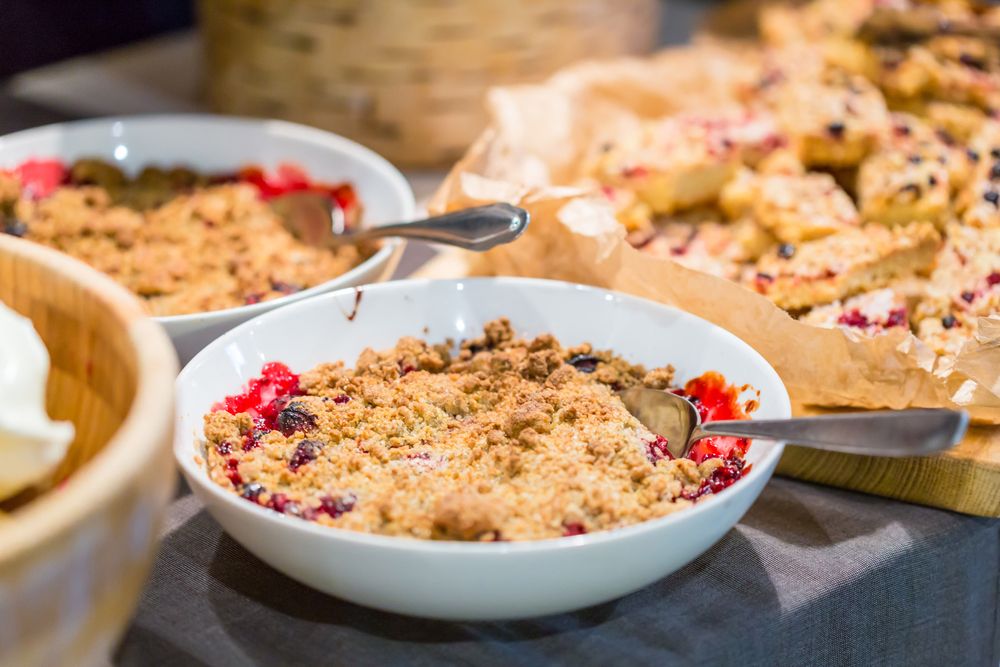 Raspberry Pear Crumble